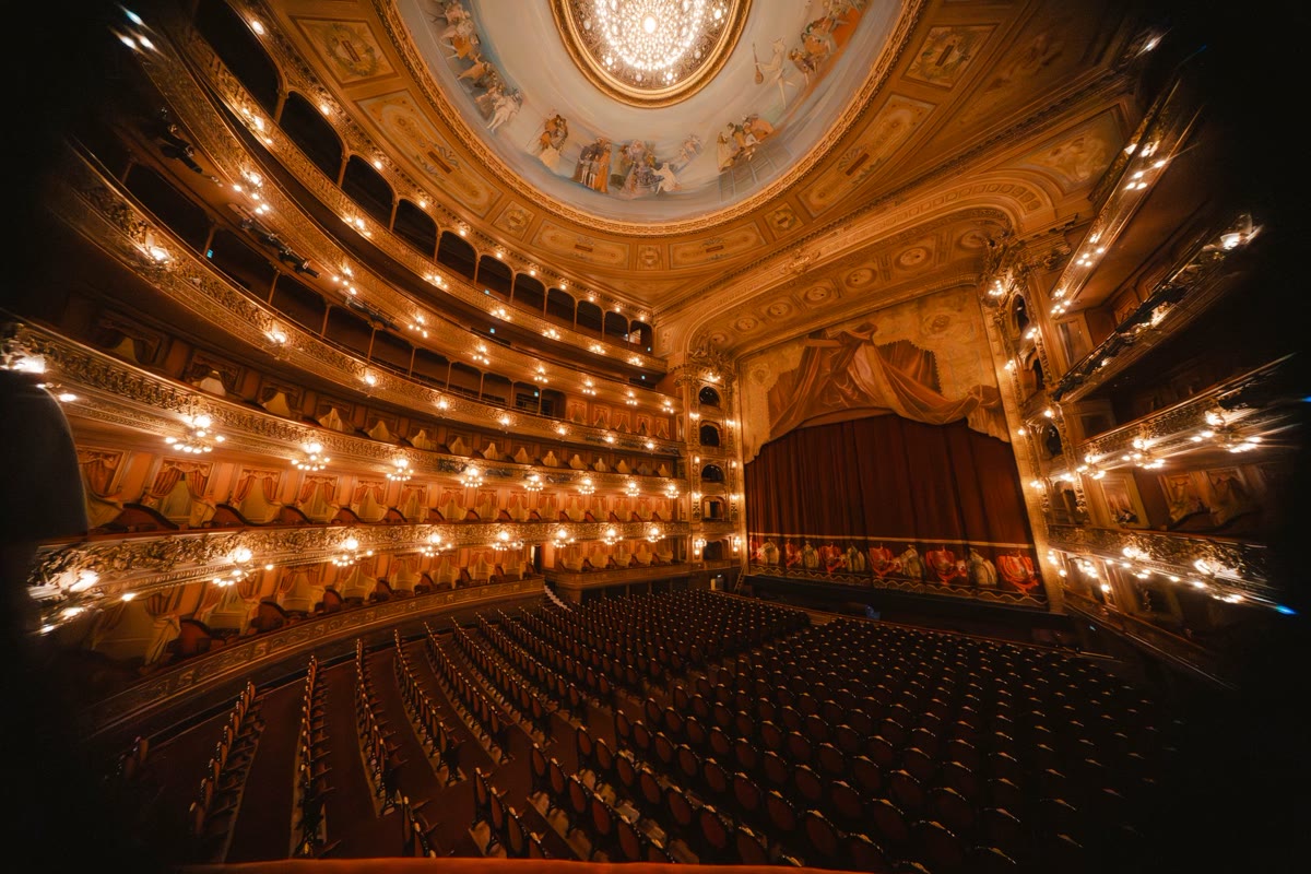 Theatre stalls with gilded boxes